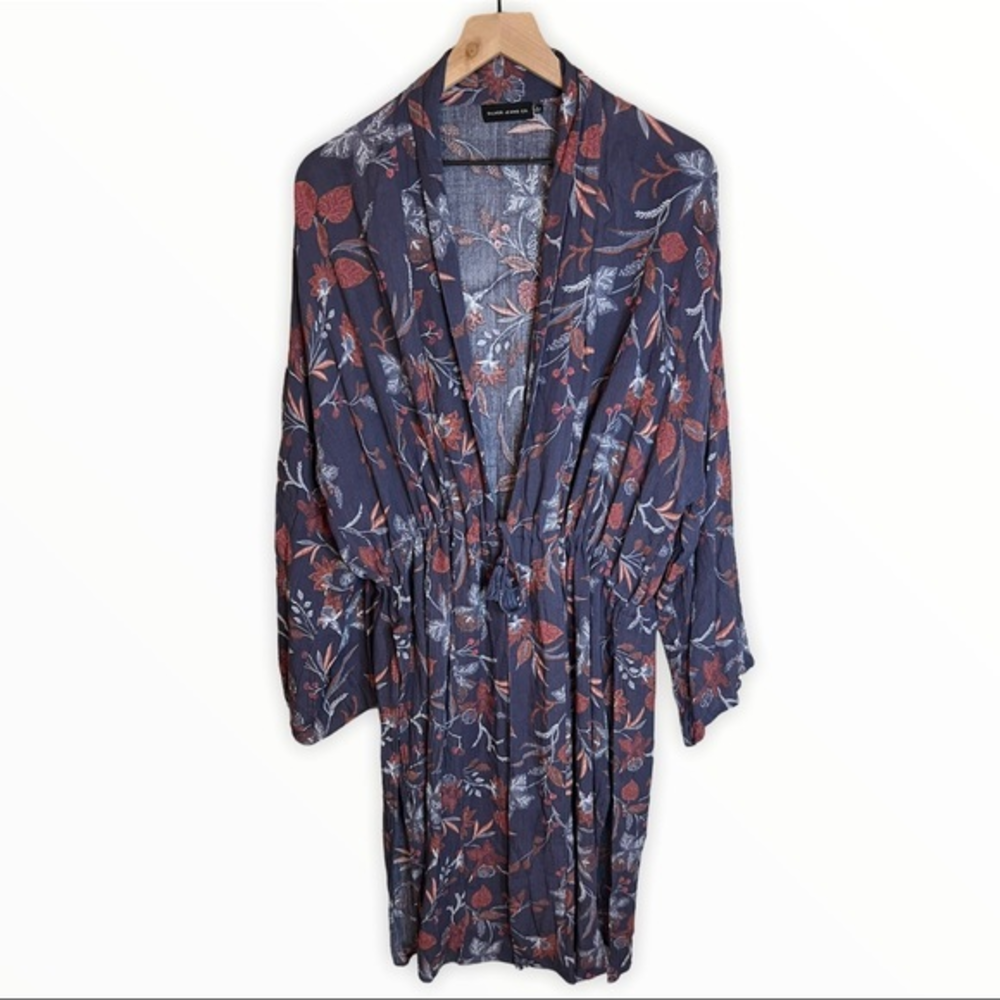 Silver Jean Co Blue‎ Floral Long Kimono Top Woman’s Size Medium